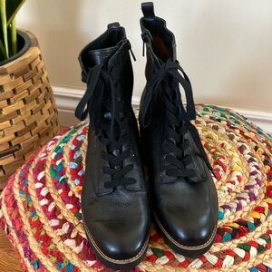 Vionic Lani Black Leather Lace Boots